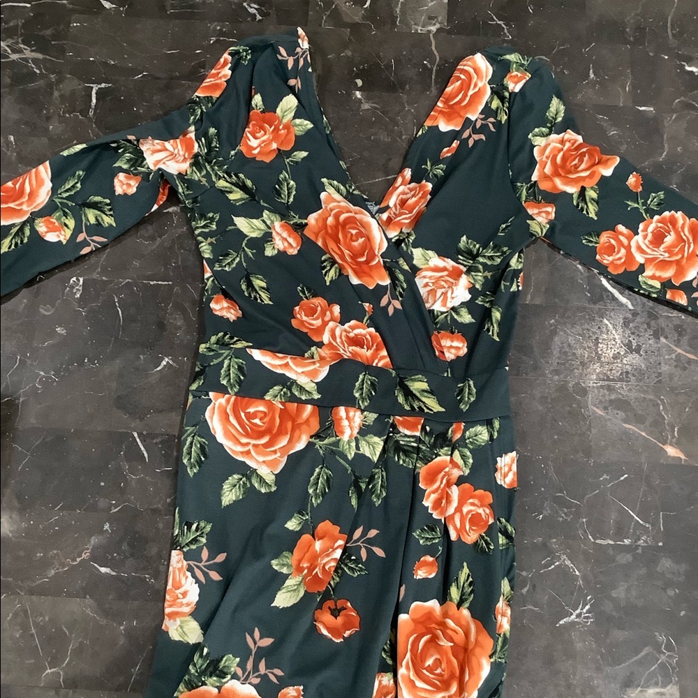 ❤️ Floral Mini-Dress
